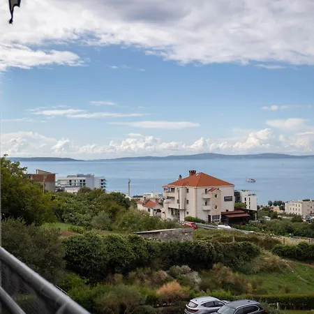 Apartament Znjan With Parking *